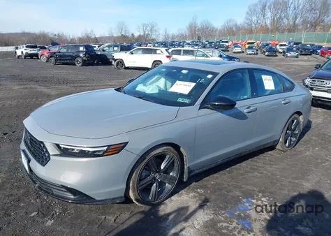 2025 Honda Accord Hybrid Sport-L z USA, uszkodzony, nr VIN 1HGCY2F78SA043084